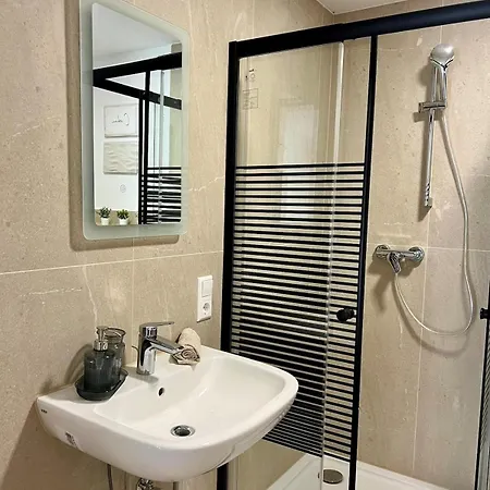 Daire Perfekte 6 Fuer Monteure & Handwerker Mit Wlan Ludwigshafen am Rhein